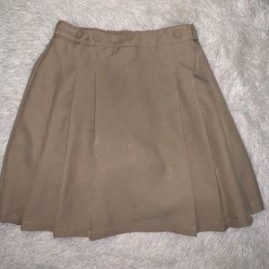 Women’s khaki skirt